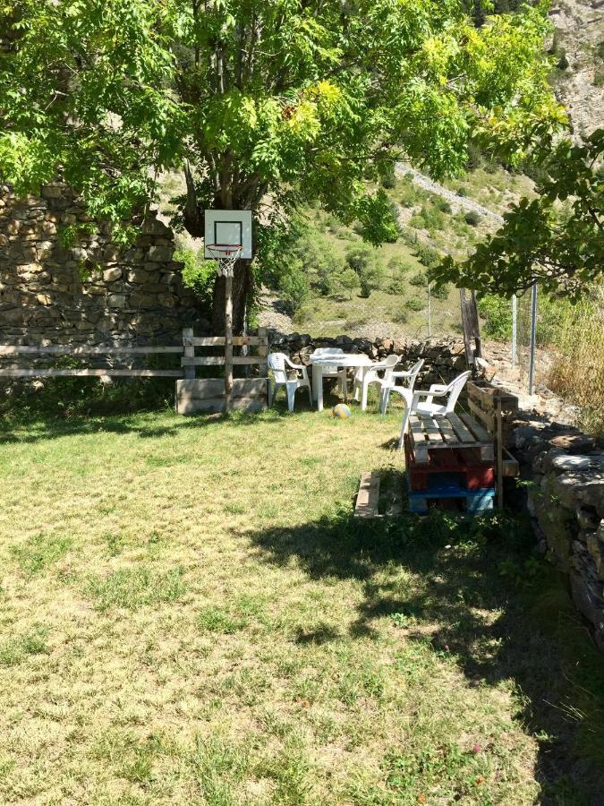 Le château des Orres Apartamento Les Orres Exterior foto