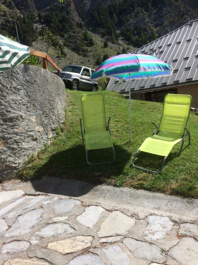 Le château des Orres Apartamento Les Orres Exterior foto